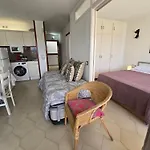 Novelty Apartment *