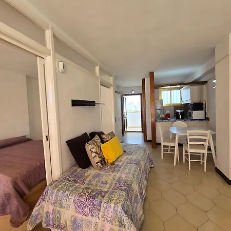 Novelty Apartment *