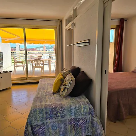 Novelty Apartment