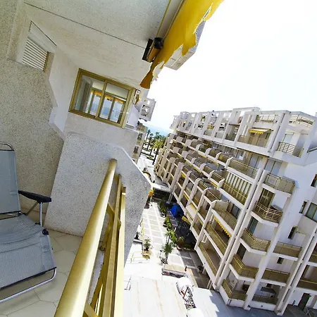 Novelty * Salou